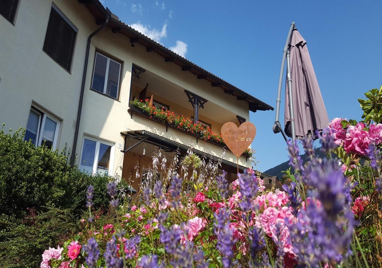 Pension Sonnenheim Rooms&Apartments Gmund in Karnten Luaran gambar